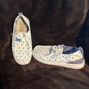 Hey Dude blue and white paisley design women’s shoes.